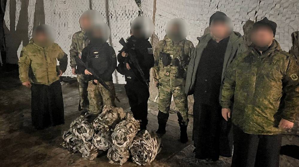 Священнослужители Брянской епархии продолжают поддерживать воинов Отечества