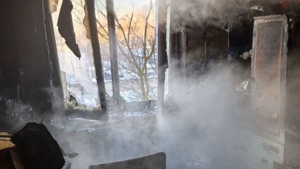 В Брянске из горевшего дома на проспекте Московском эвакуировали 16 человек