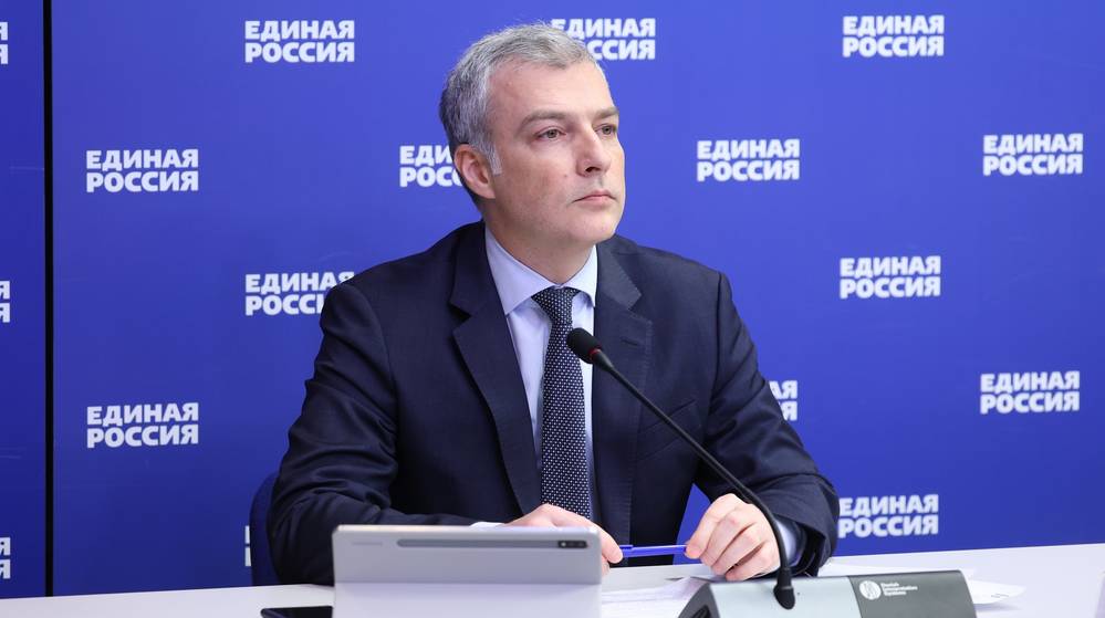 Андрей Исаев: При поддержке «Единой России» трудоустроены 580 тысяч человек