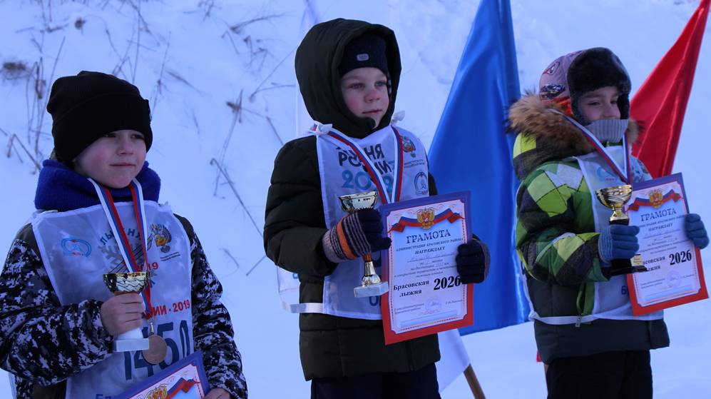 В Локте на гонку «Брасовская лыжня» вышли и стар и млад
