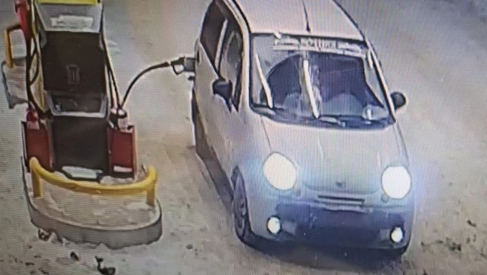 В Брянске начали розыск очевидцев ДТП на автозаправке в первый новогодний вечер