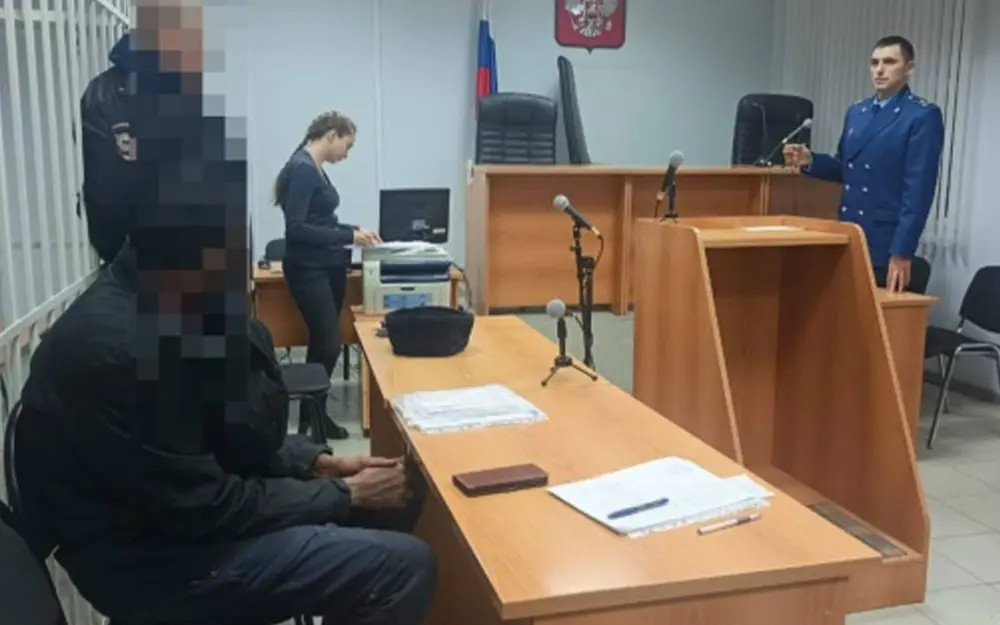 В Почепе Брянской области осуждён напавший на полицейских иностранный гражданин