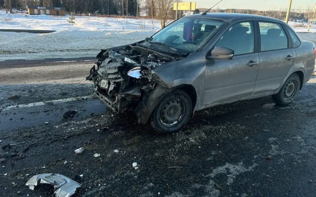 Два человека погибли за один день в двух ДТП на трассах под Брянском