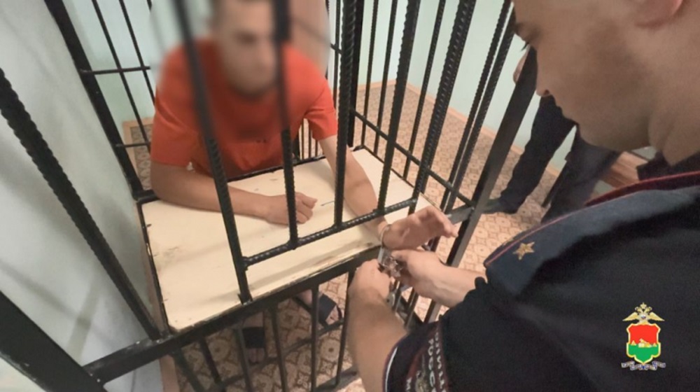 Помощник мошенников за хищение 14 млн рублей у брянца получил 2,5 года колонии