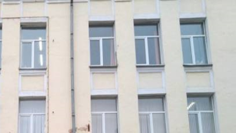 В Брянске утром из строительного колледжа эвакуировали учащихся и педагогов