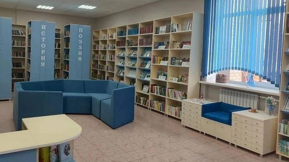 В Клетне «Единая Россия» проверила состояние библиотеки после капитального ремонта