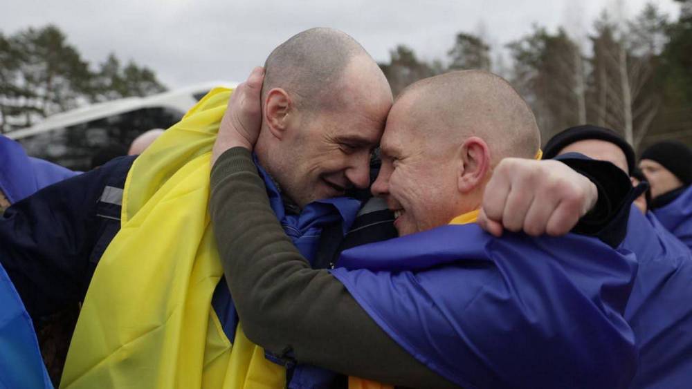 На Украине испытали людоедский восторг после убийства брянцев ракетным ударом