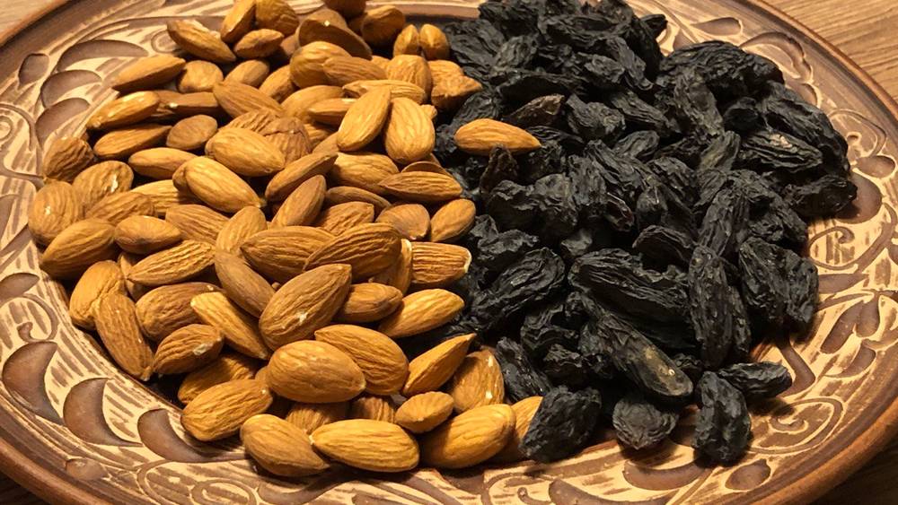 В Брянске загрустили продавцы иранских фруктов