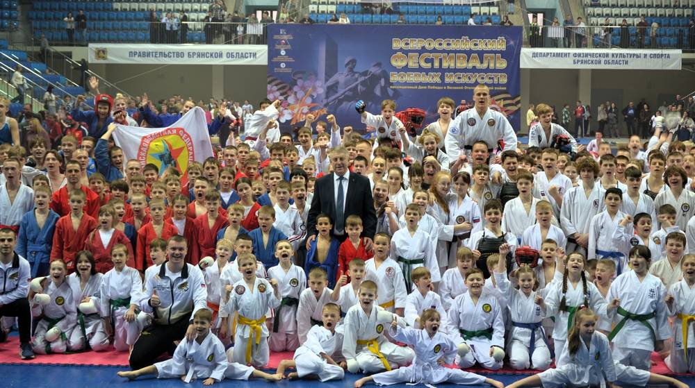 В Брянске состоялся Всероссийский фестиваль боевых искусств «Крымская весна»