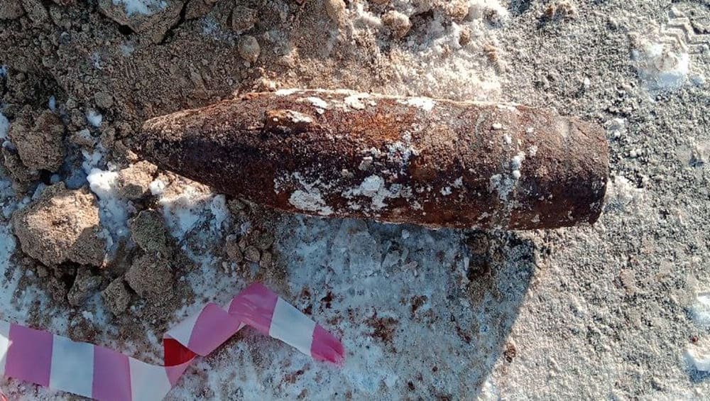 В Брянском районе обезвредили три 50-килограммовые авиабомбы и 18 гранат