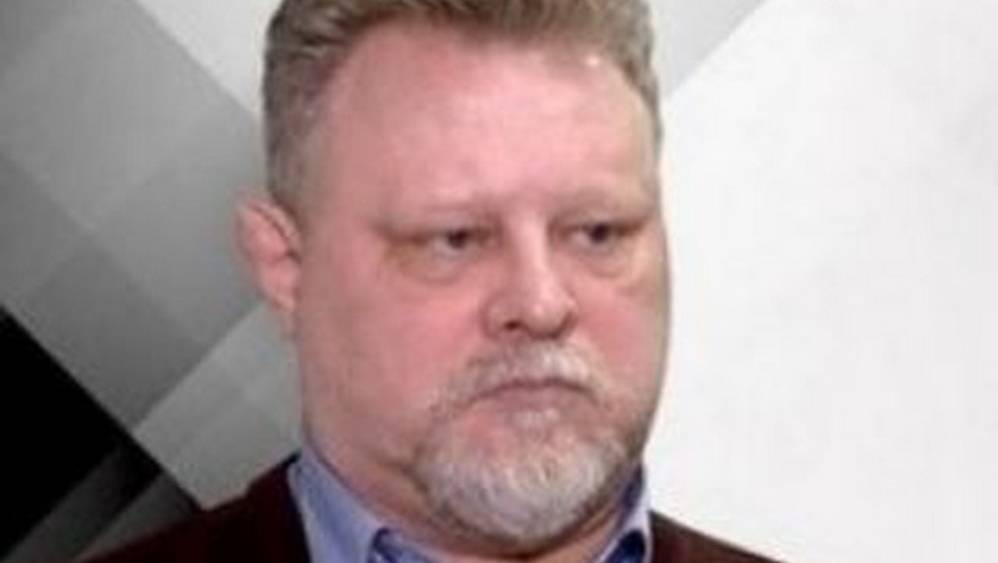 Эксперт рассказал, почему при ударе по Усть-Луге БПЛА обошли Брянск стороной