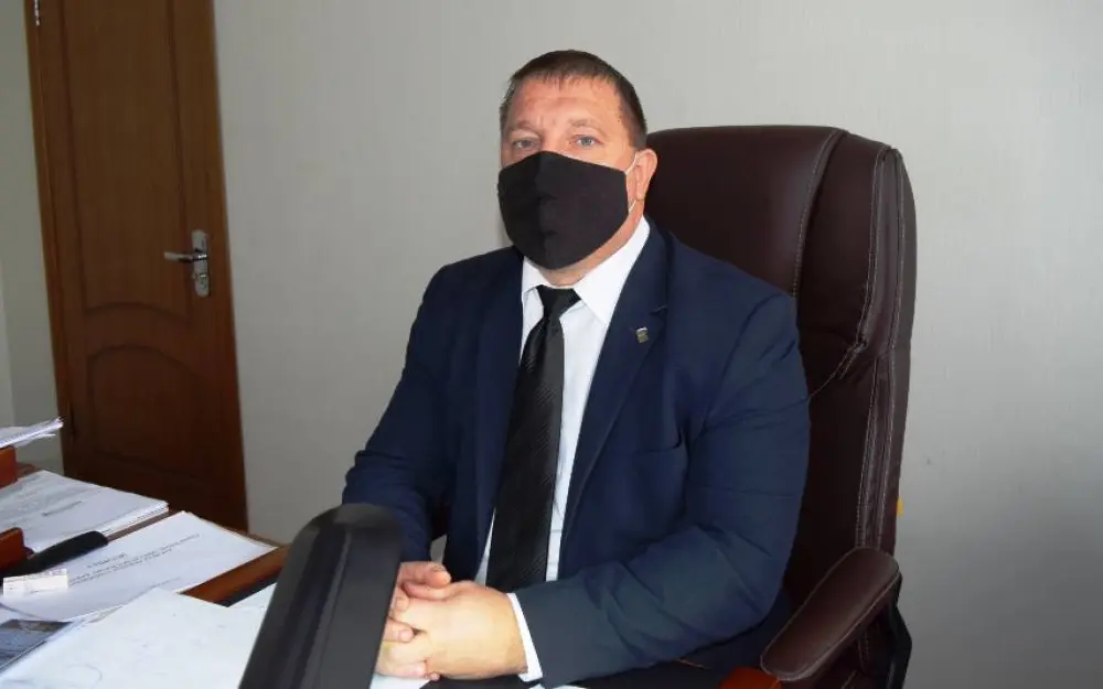 Брянские прокуроры нашли у экс-чиновника из Выгоничей квартиру в Москве и валюту