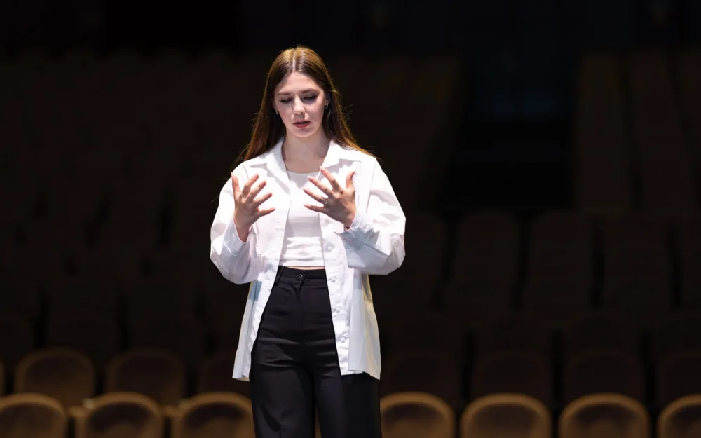 Абитуриенты из Брянска приглашаются на онлайн-отбор в ГИТИС