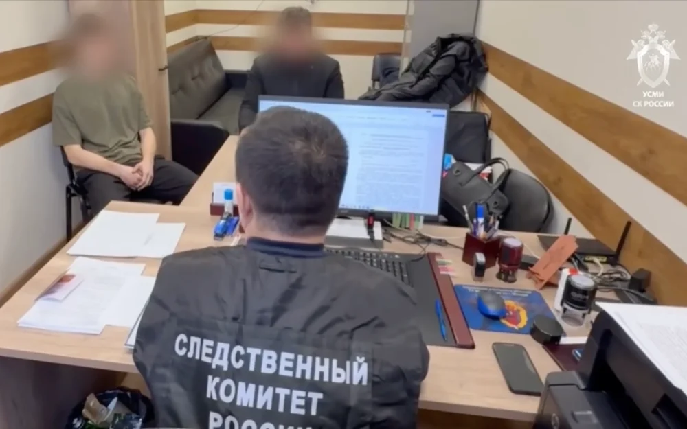 «Ты помогаешь спецслужбам»: мошенники убедили футболиста убить женщину