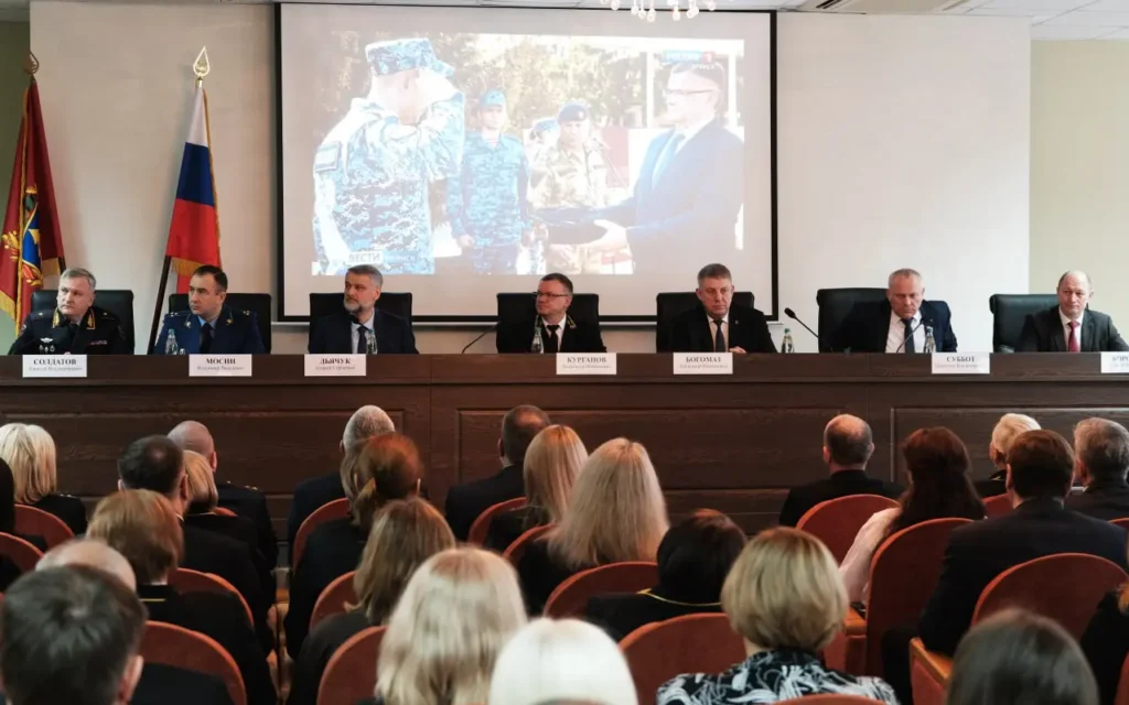 Брянские суды стали на 30 процентов реже отправлять осужденных в колонии