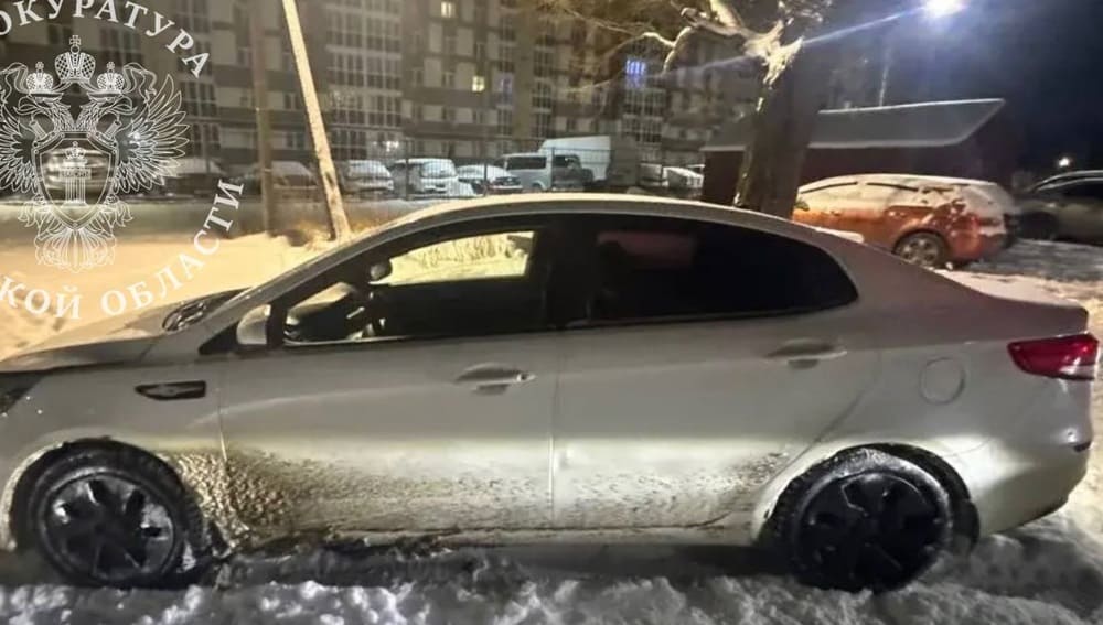 В Брянске у пойманного пьяным в новогоднюю ночь водителя отобрали автомобиль