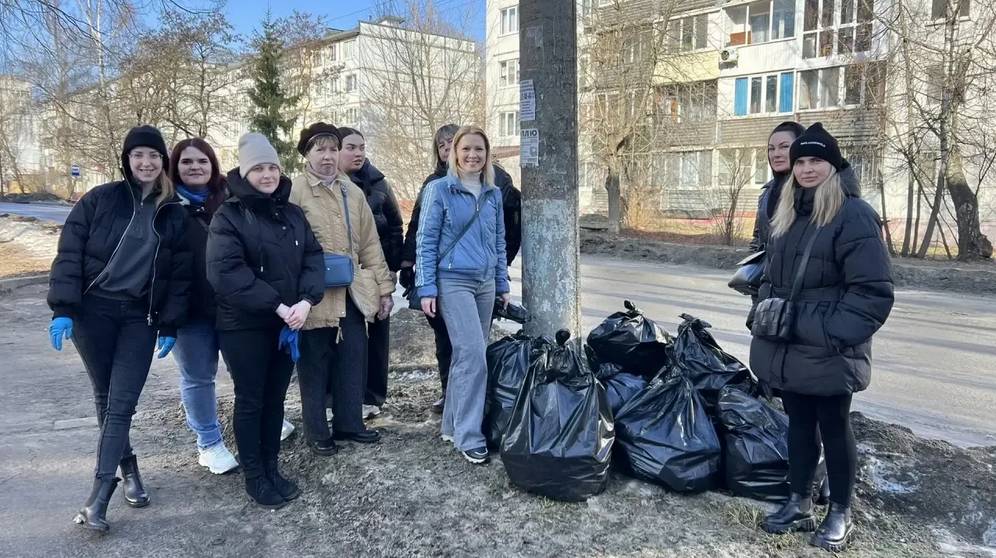 В Брянске прошла первая в этом году санитарная пятница