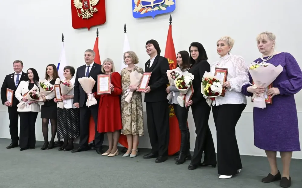 Брянский губернатор поздравил работников культуры и обозначил приоритеты отрасли