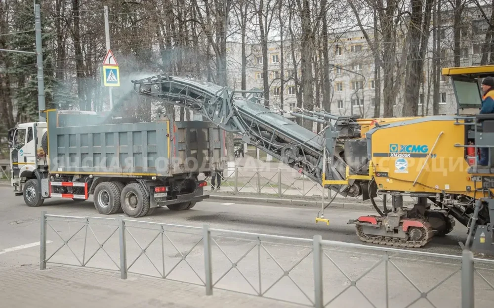 Брянские дорожники пустят старый асфальт на ремонт улиц в частном секторе