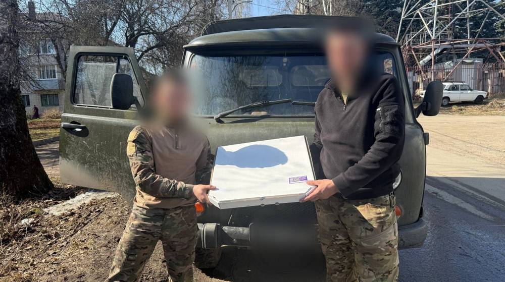 Руководитель военного отдела Брянской епархии передал гуманитарный груз подразделению группировки «Север»