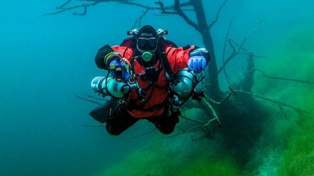 Брянские ныряльщики заняли третье место на турнире по парадайвингу