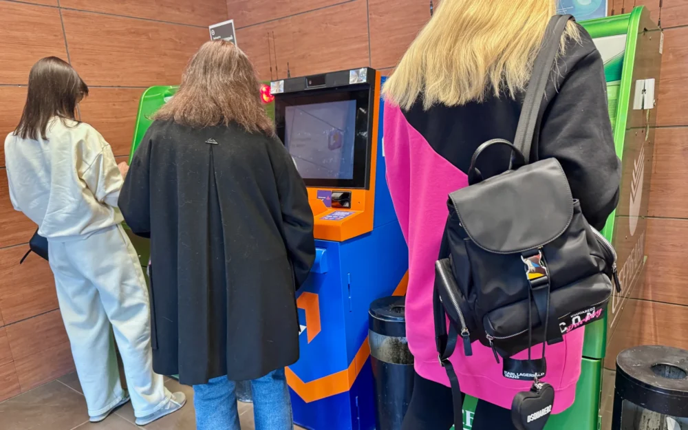 Средняя зарплата брянцев в январе 2026 года превысила 67 тысяч рублей