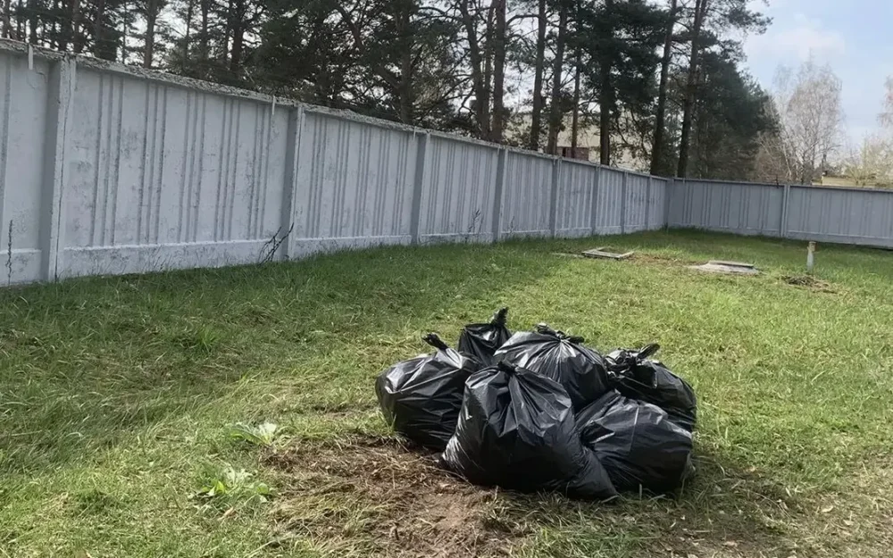 100 на 100: работники Брянского водоканала установили рекорд по уборке мусора