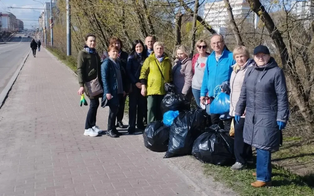 В Брянске 18 апреля прошел общегородской субботник 