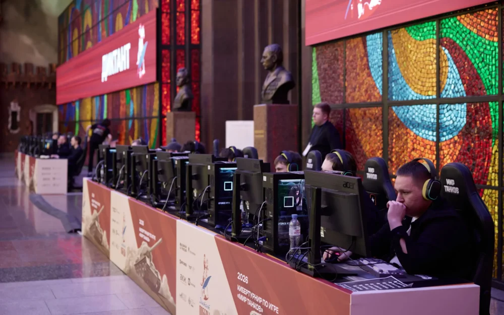 Геймеры вошли в историю: финалисты кибертурнира «Диктант Победы» встретились в Москве