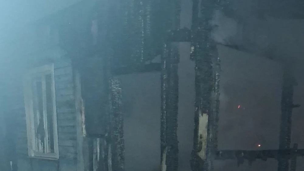 В Клетне во время ночного пожара в жилом доме погиб 52-летний мужчина