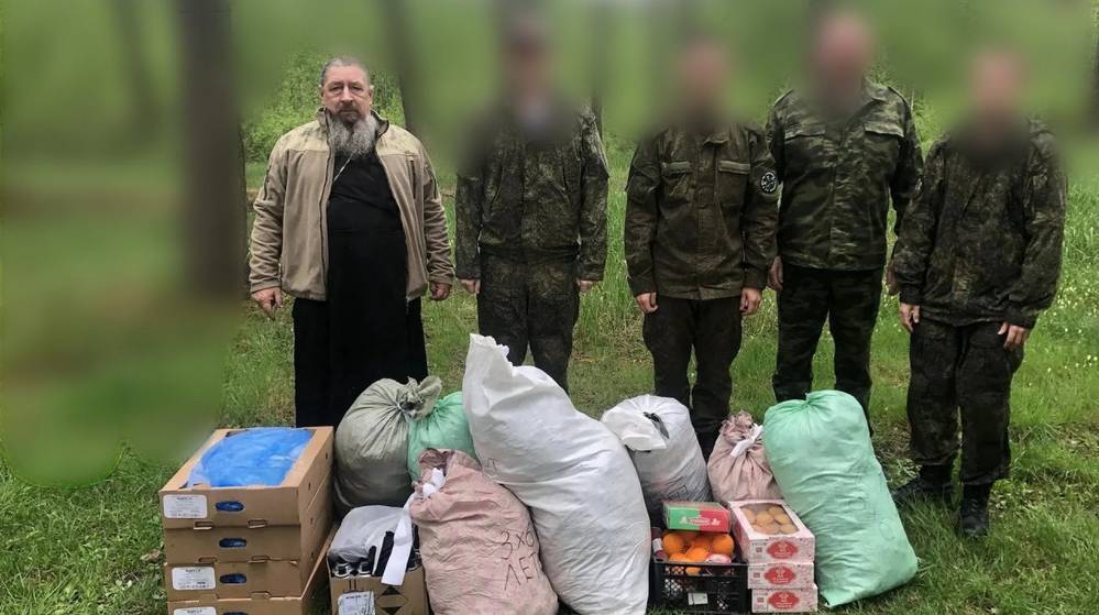 Военный священник Брянской епархии совершил пастырский визит на боевые позиции