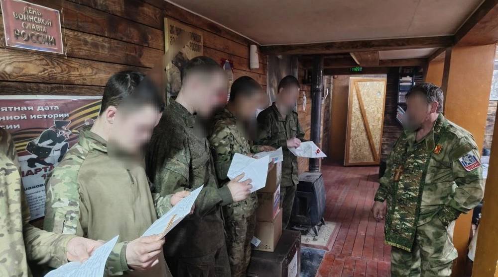 Священники Брянской епархии посетили военных на брянской границе