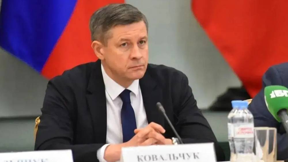 Брянцы могут обратиться к новому главе области Егору Ковальчуку уже этим вечером