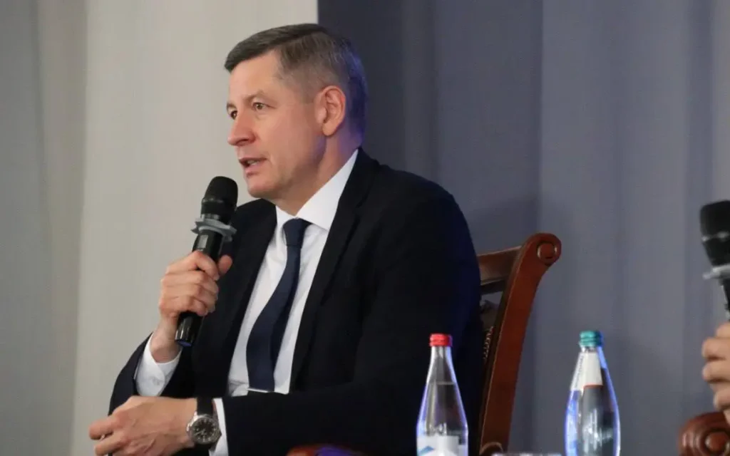 Новый глава Брянской области Егор Ковальчук прибыл в Брянск