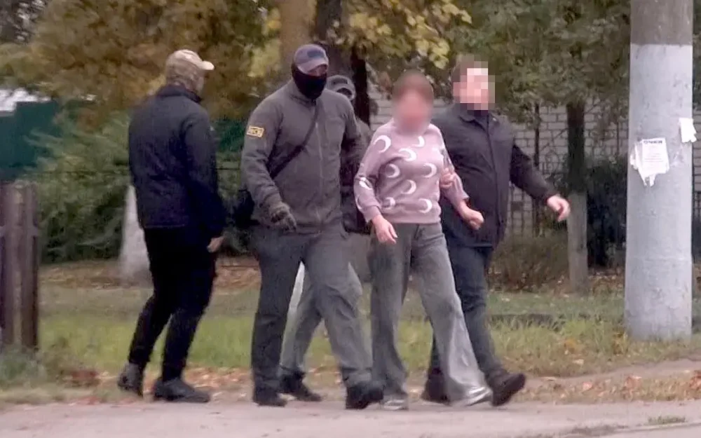 Помощницу брянского нотариуса будут судить за попытку мошенничества