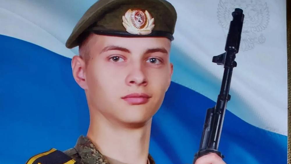 Погиб при исполнении воинского долга 24-летний брянский боец Андрей Родненков
