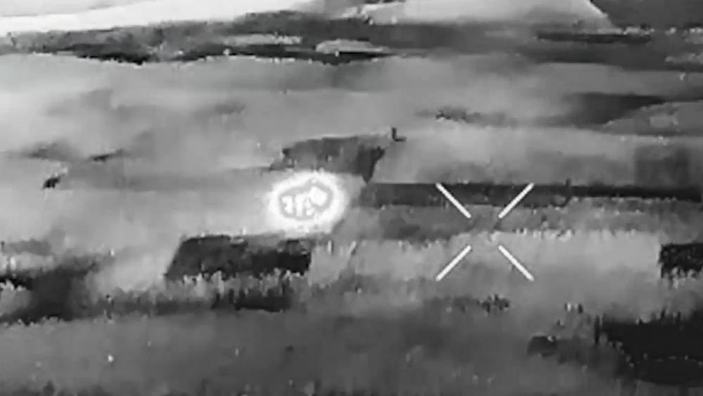 Появилось видео бомбовых ударов по бандеровцам у брянского Троебортного