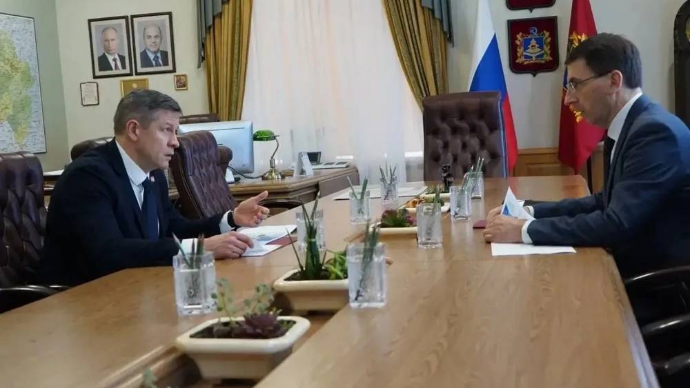 Власти обсудили возможность превращения Брянщины в свободную экономическую зону