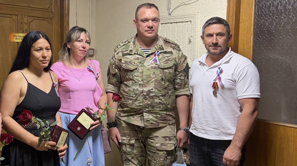 Боец СВО Странник и добровольцы встретились с жителями Брасовского района
