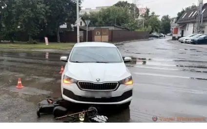 В Брянске водитель электровелосипеда попал в больницу после ДТП со «Шкодой»