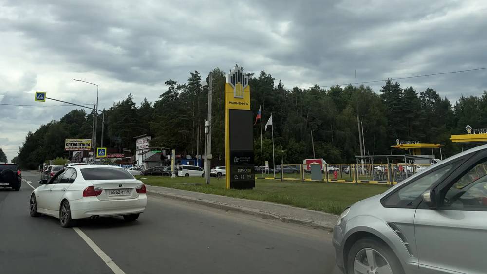 Рваный ритм работы АЗС в Брянской области спровоцировал заторы