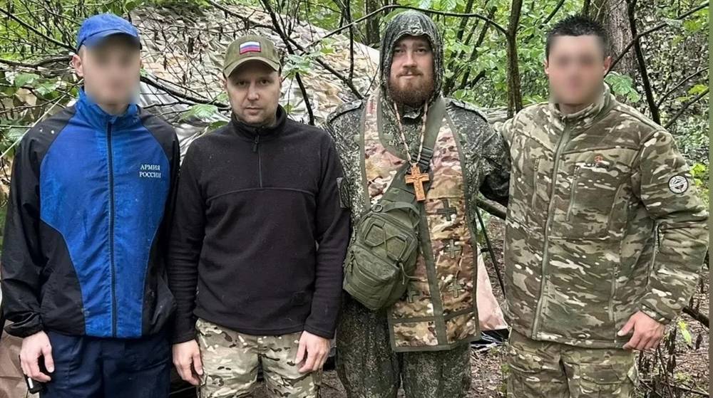 Руководитель военного отдела Брянской епархии встретился с танкистами группировки «Север»