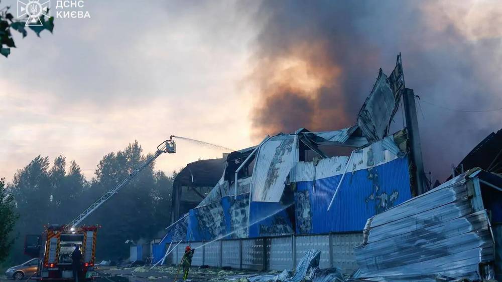 Пока Зеленский описывал «серьезную ситуацию в Брянске», Киев сотрясла волна ударов