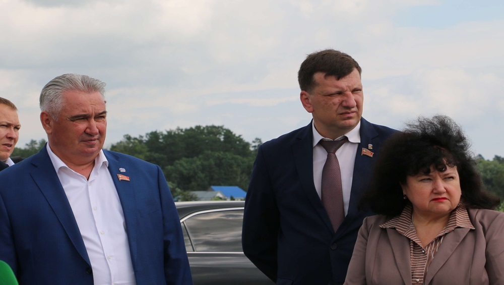 Депутаты Брянской думы на выездном заседании обсудили развитие Брасовского района