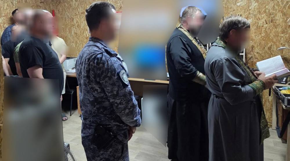 Священники военного отдела Брянской епархии посетили военнослужащих в приграничье