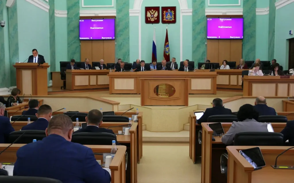 Брянских пожарных приравняли по мерам поддержки к участникам СВО