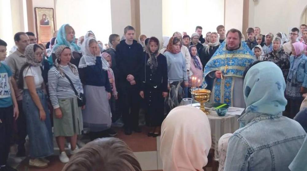В Вознесенском храме города Брянска прошли молебны к началу учебного года