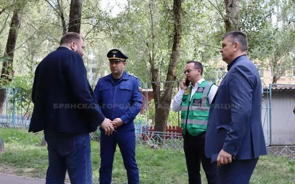 В Брянске показали последствия варварского удара ВСУ по жилому дому