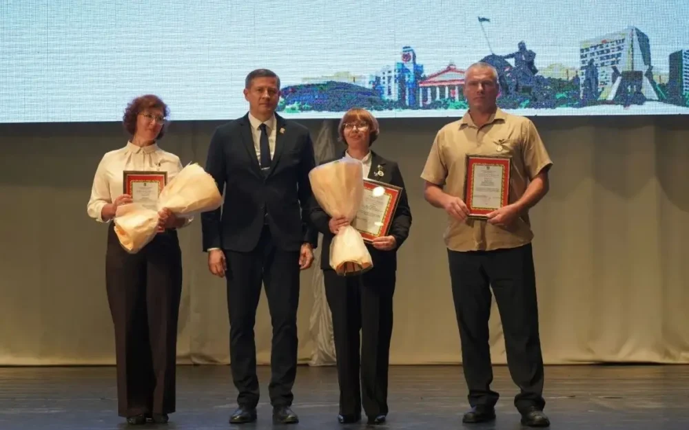 В Брянской области на 15 процентов повысят оклады педагогических работников