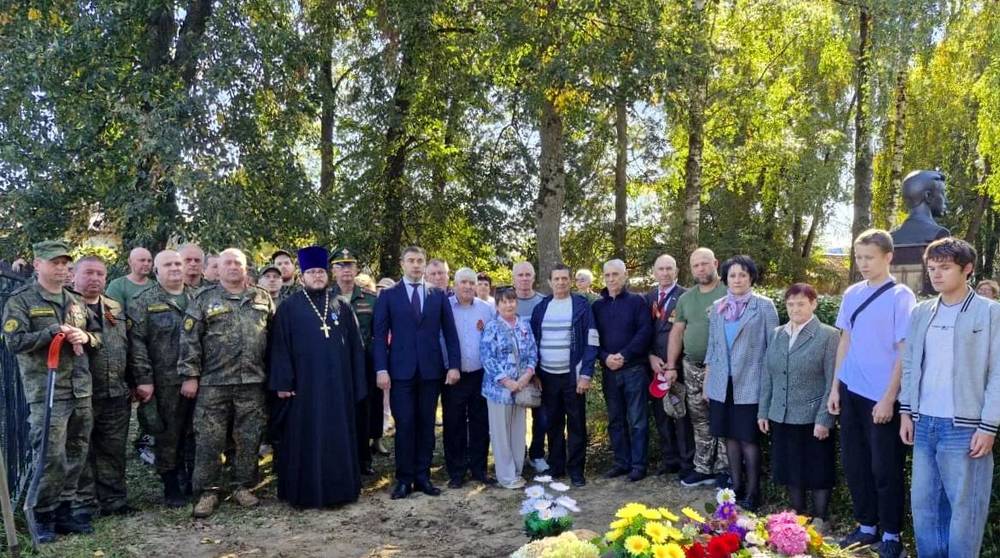 В поселке Навля Брянской области перезахоронили останки советских солдат